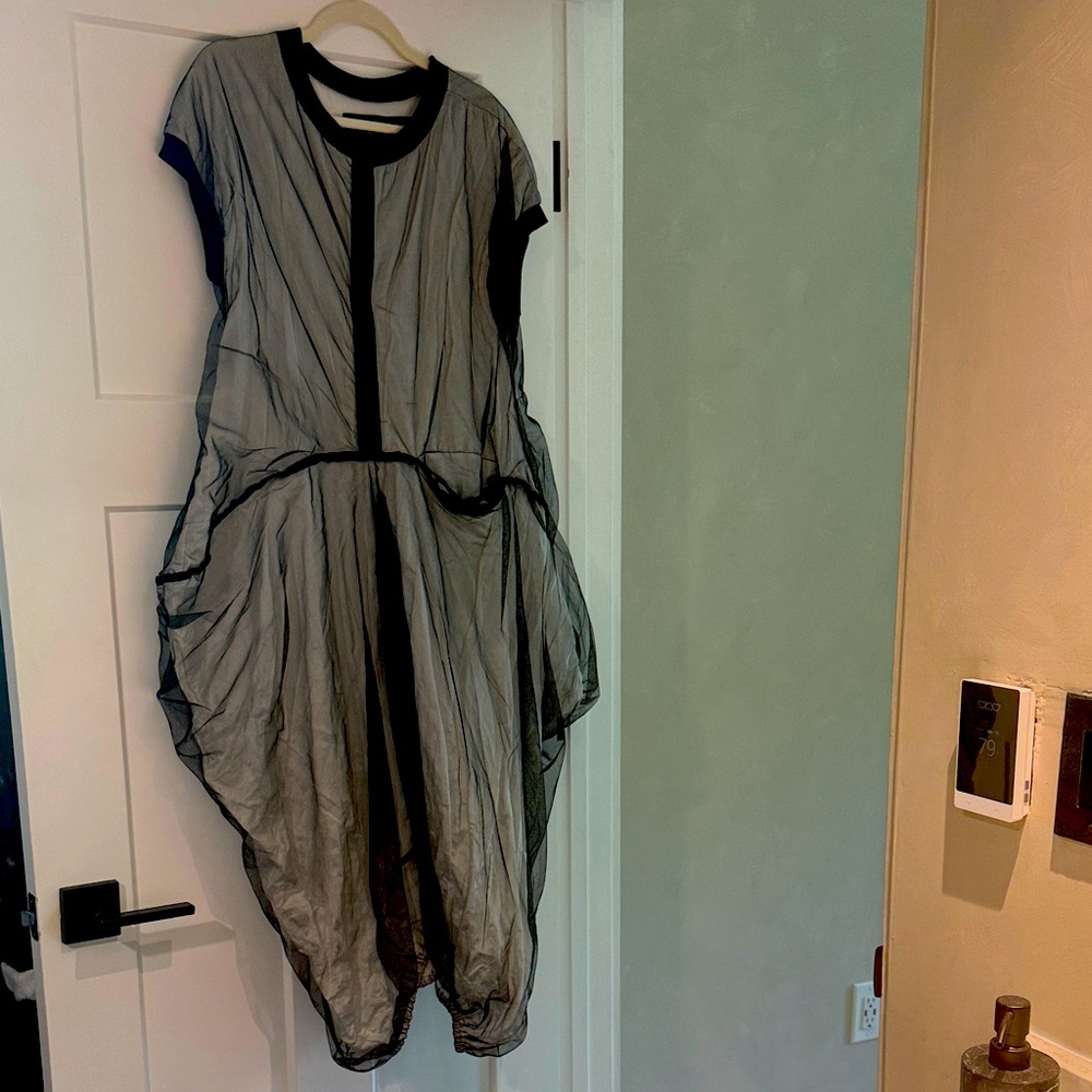 Link Sheer Layered Black Midi Dress